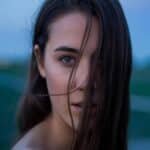 How to Take the Perfect Girl Face Hide Pic: Tips & Tricks